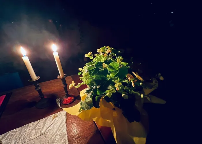 Opera Deluxe Bed & Breakfast