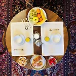 Opera Deluxe Alojamento de Acomodação e Pequeno-almoço Ravena