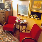 Opera Deluxe 住宿加早餐酒店