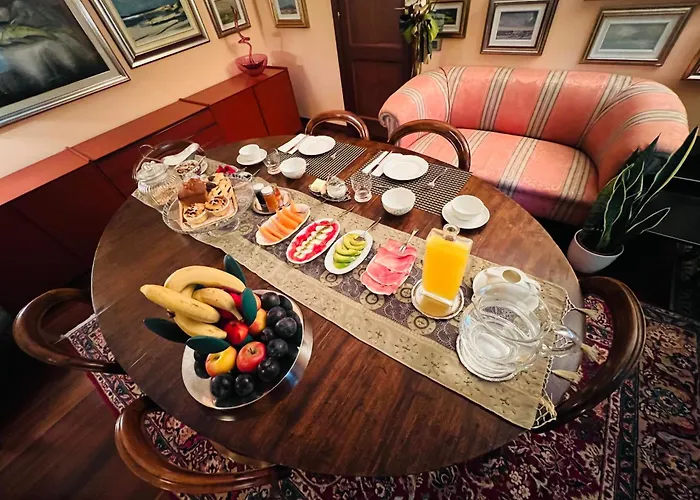 Bed & Breakfast Opera Deluxe 4*
